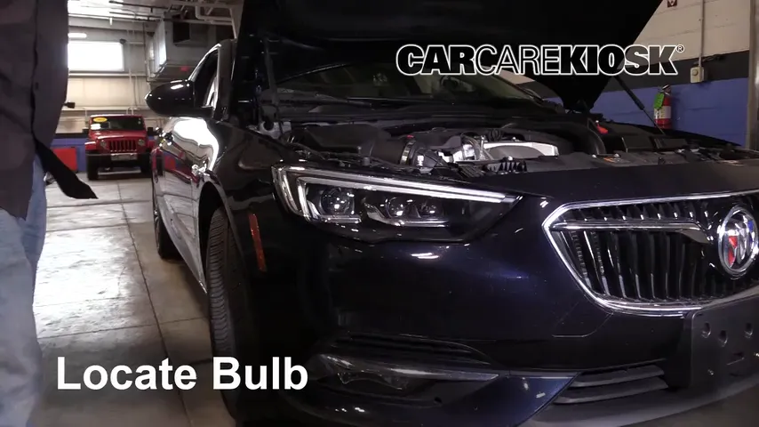 2018 Buick Regal Sportback Preferred II 2.0L 4 Cyl. Turbo Lights Turn Signal - Front (replace bulb)